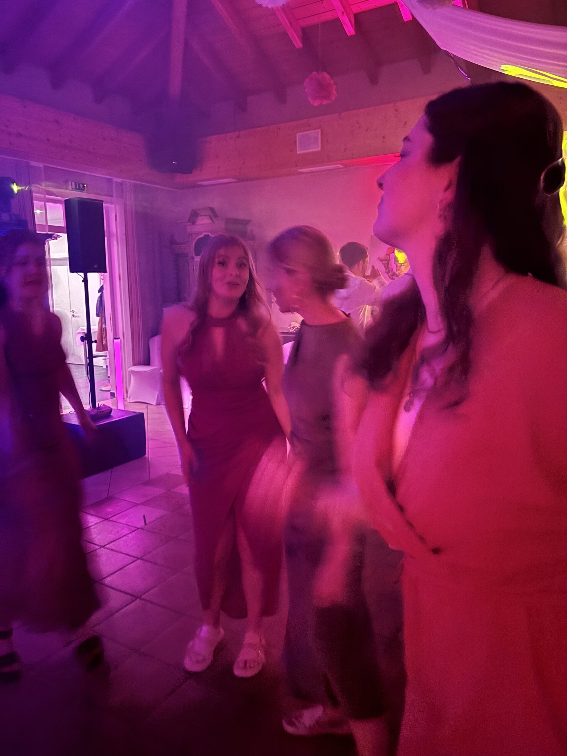 D2aVrXXScIun-IMG_0708