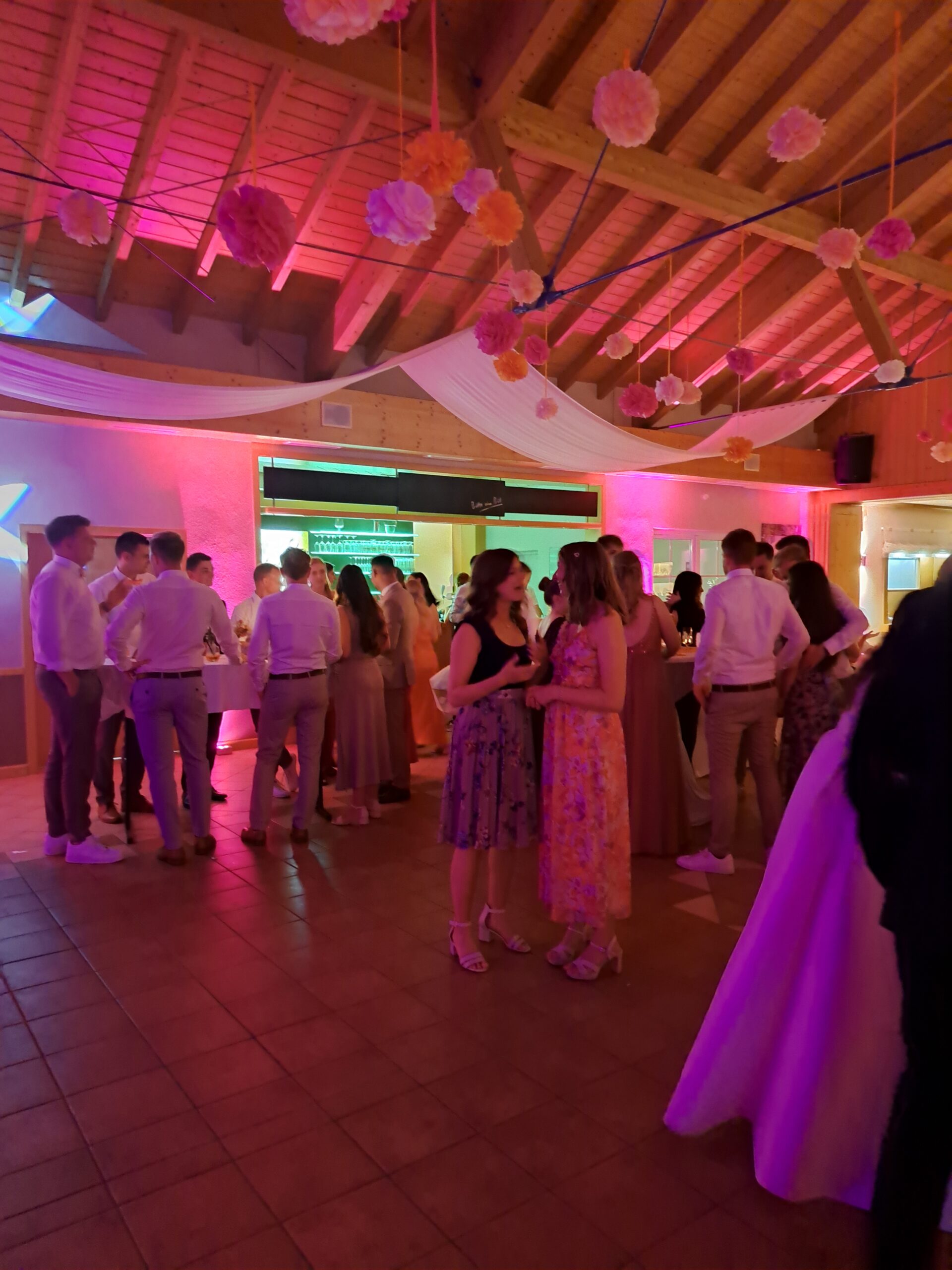 GAtjVfCebPQk-20250517_225250