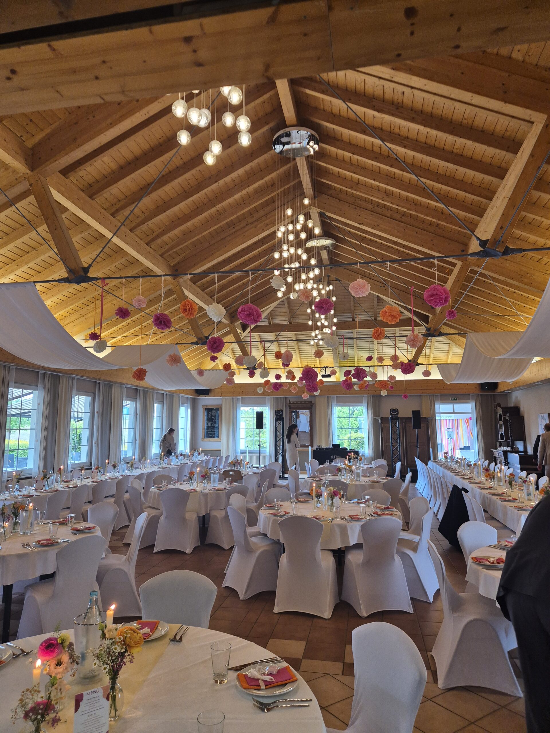 TUWlIzG08Jyu-20250517_180638