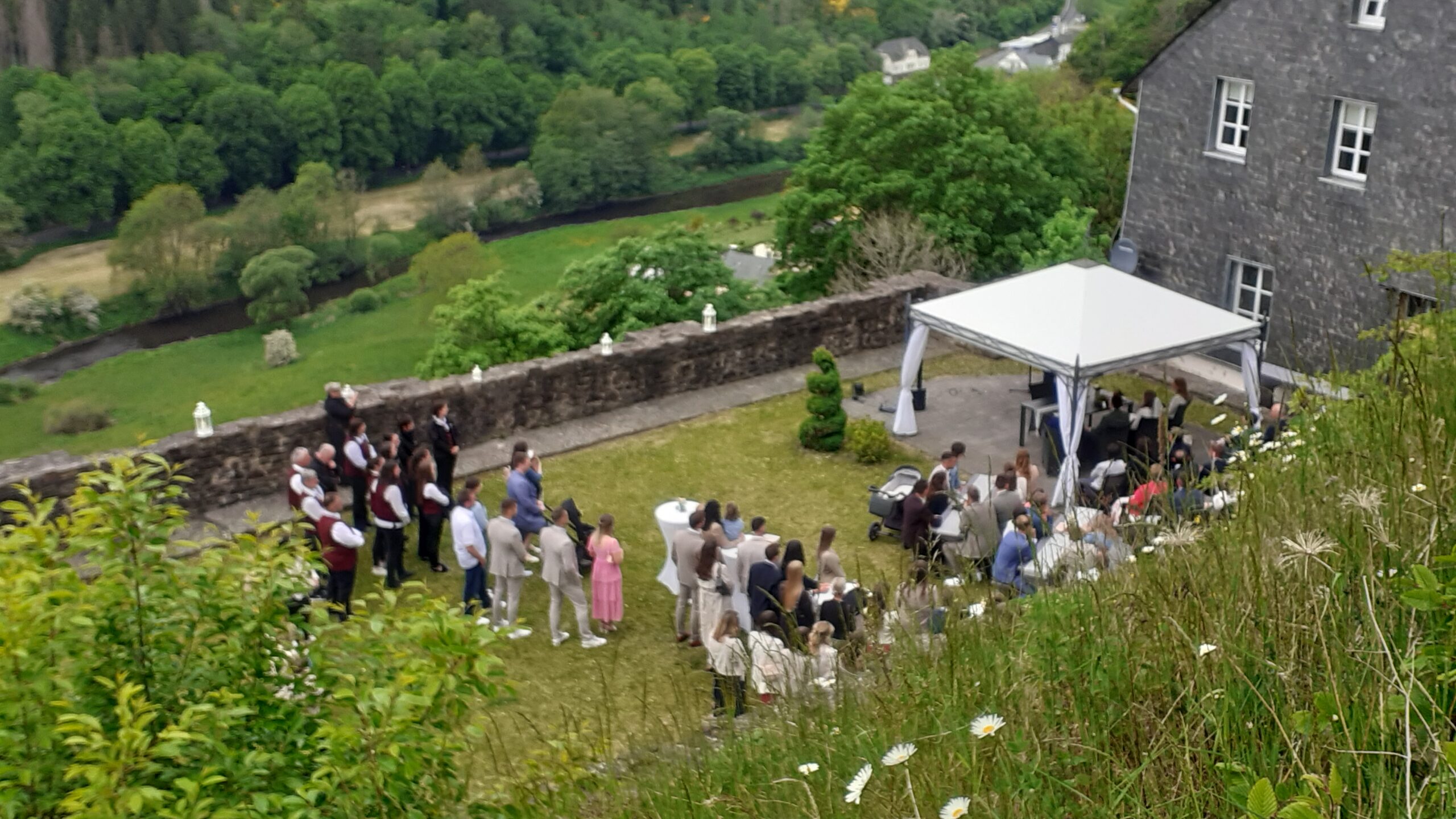 U1wBAenChCRH-20250517_141659