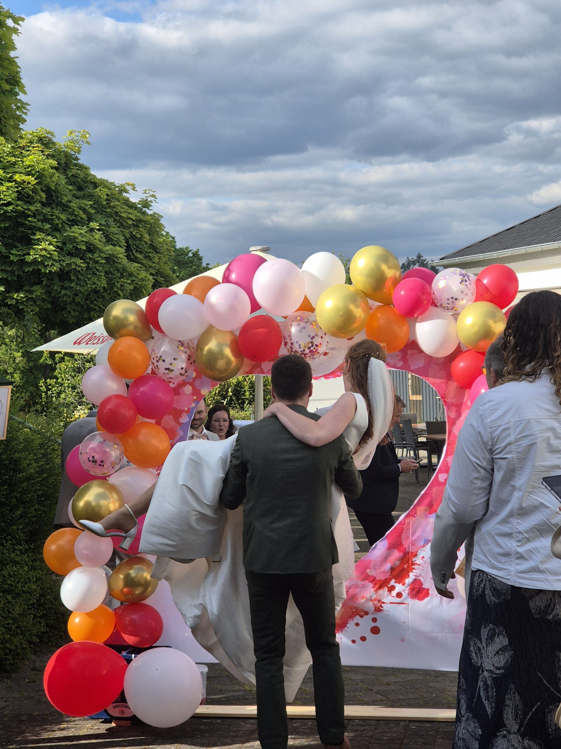 Ym8FBpyluPCW-20250517_180258