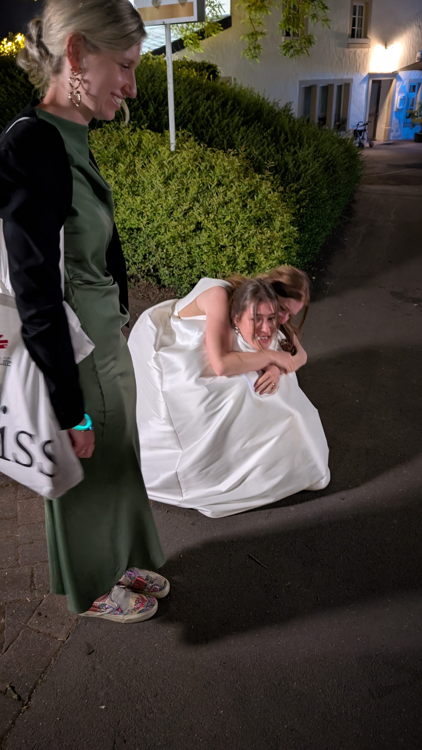 a5e1zrPx0Cyr-PXL_20250518_021909502