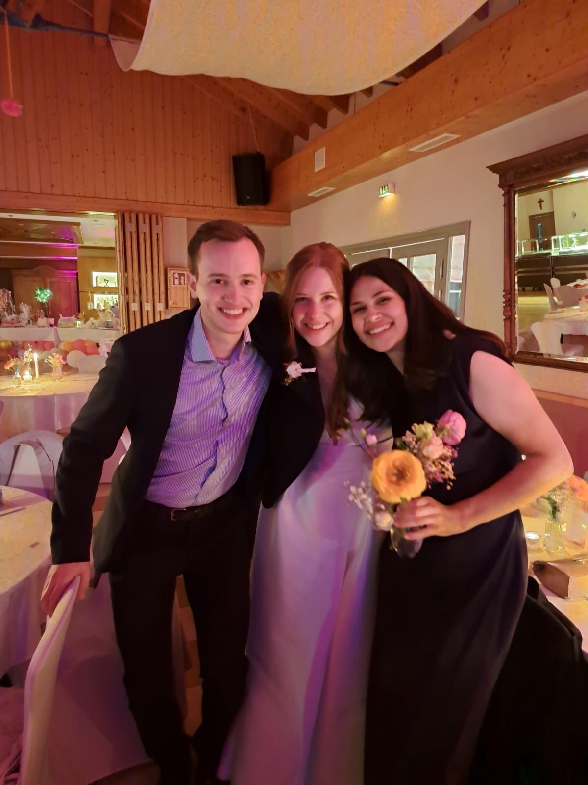 fZ3Z5FZnVtCX-5416cf22-51d0-4b9f-a886-339fac490ad5