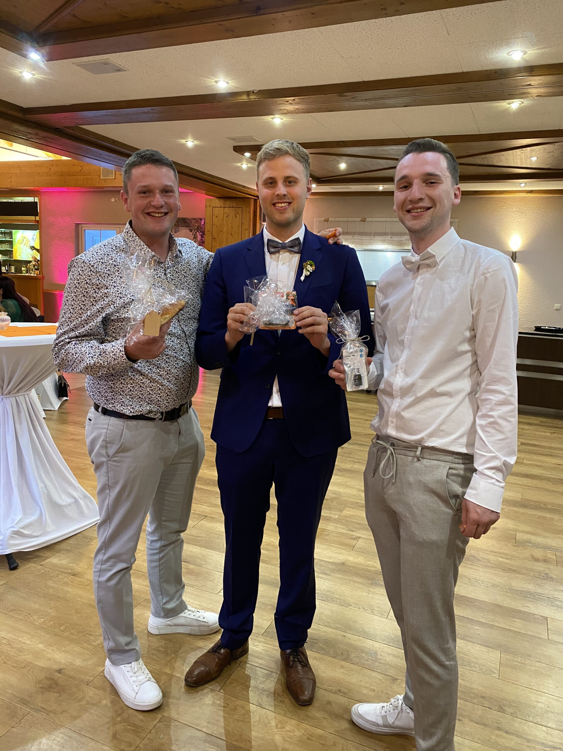 oqNVTr57Zveq-IMG_4324