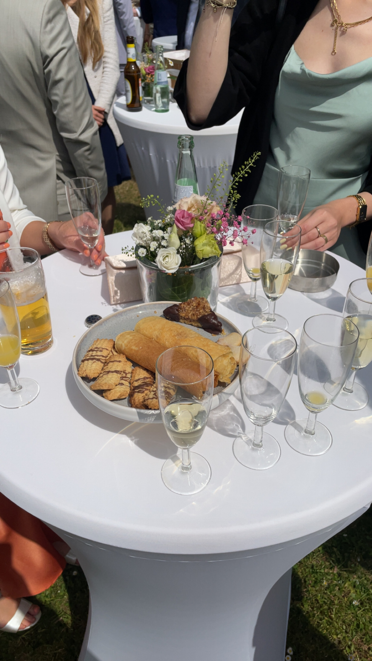 tfnsKoUblW3M-IMG_5081